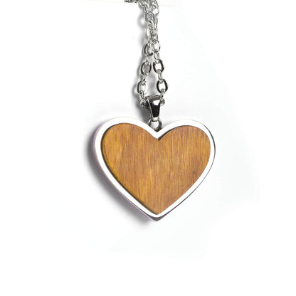Collar colgante de madera personalizable